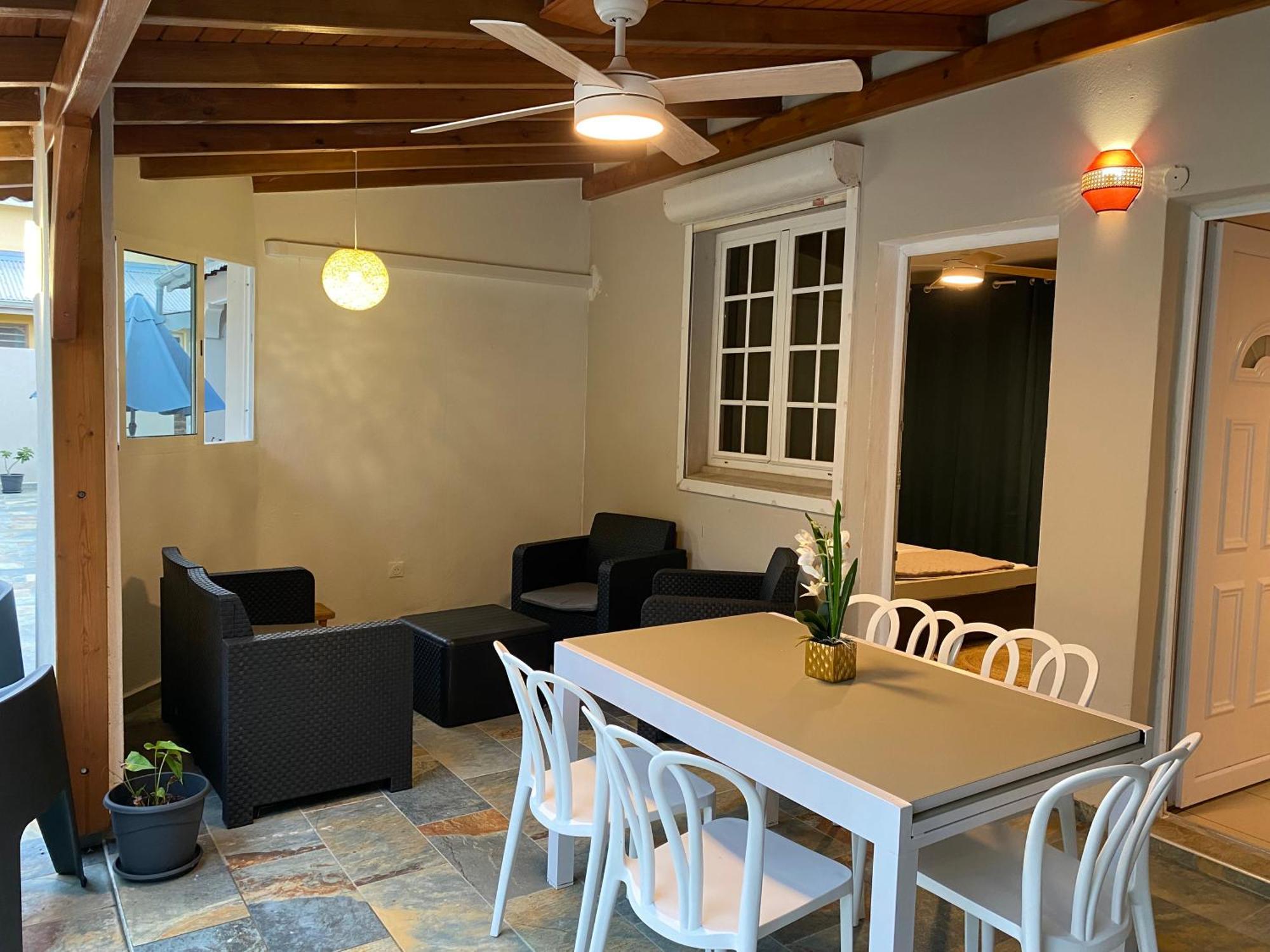 Les Seo Apartment Sainte-Anne  Luaran gambar